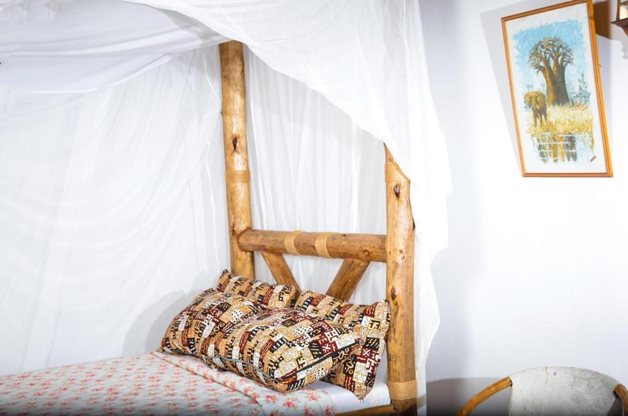Charming Eco-Homestay Near Kilimanjaro International Airport Аруша Екстериор снимка