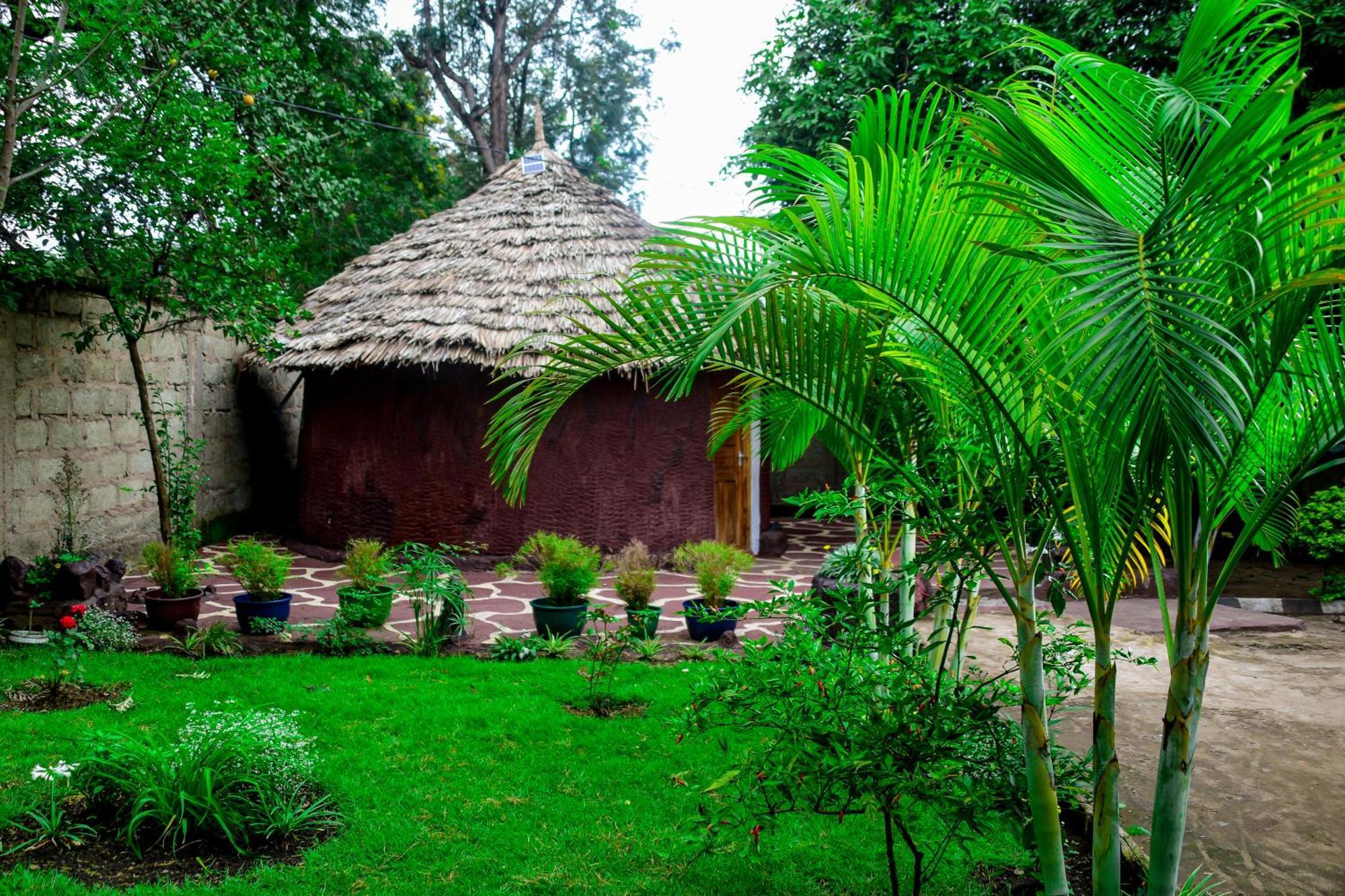 Charming Eco-Homestay Near Kilimanjaro International Airport Аруша Стая снимка